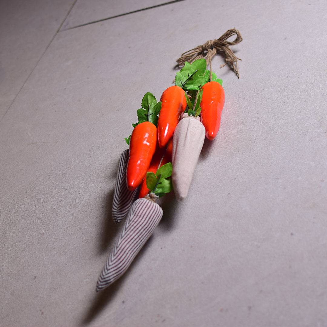 Carrot wall hanging