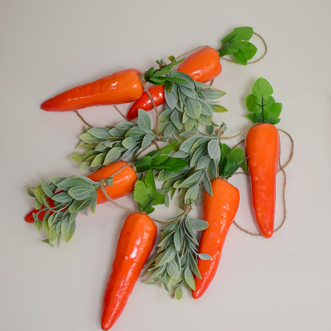 Carrot garland
