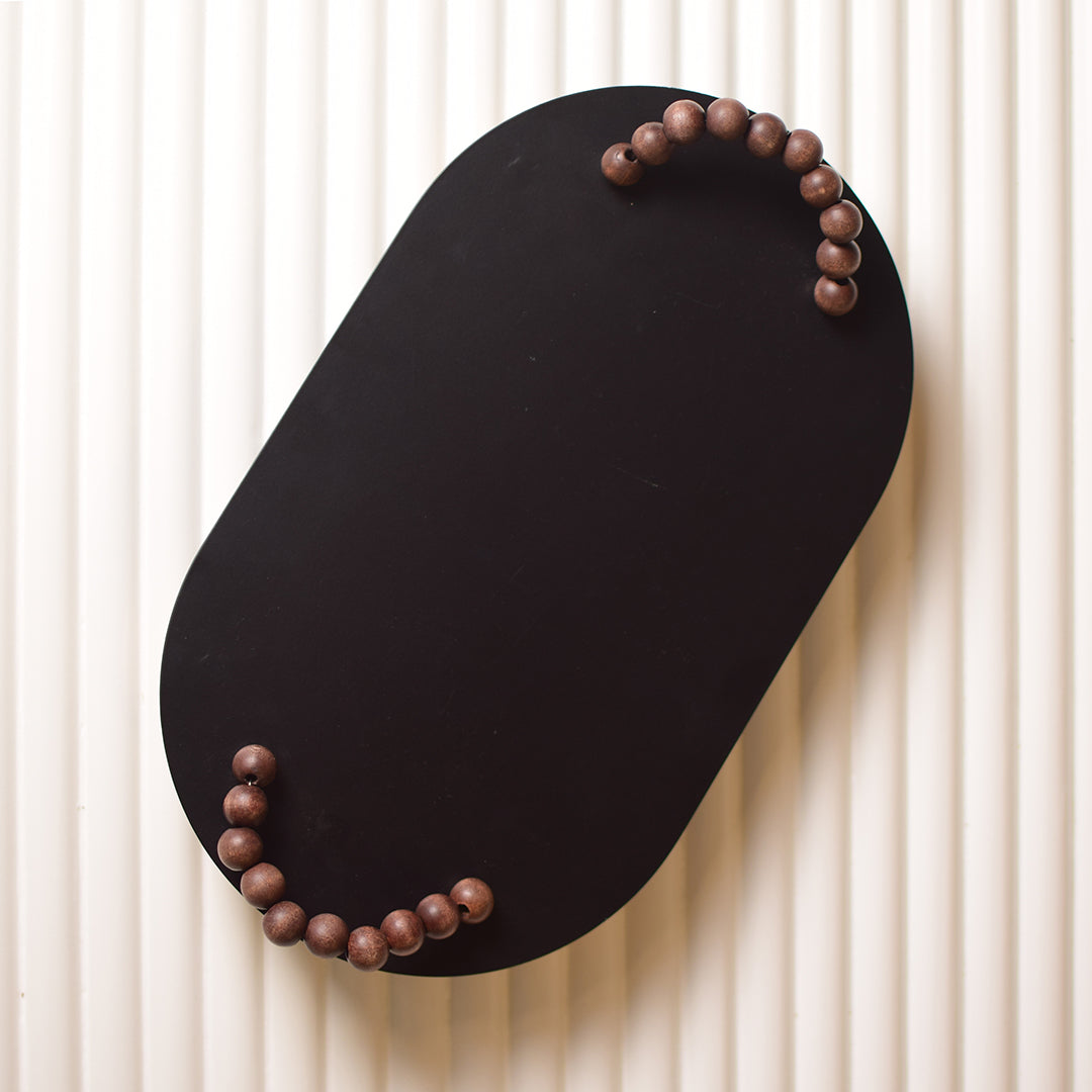 Black holding riser
