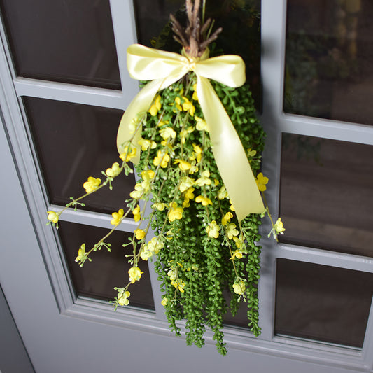 Floral door charm