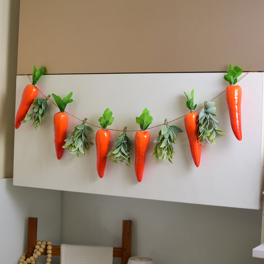 Carrot garland