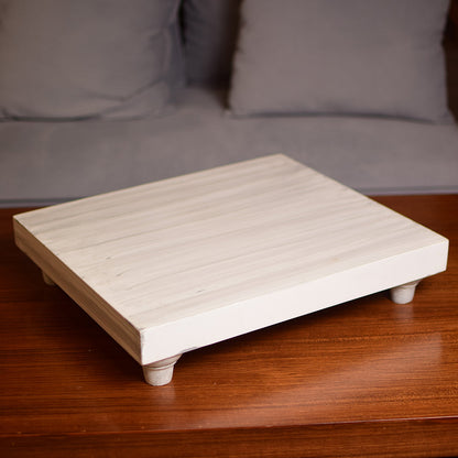 White Farmhouse Riser