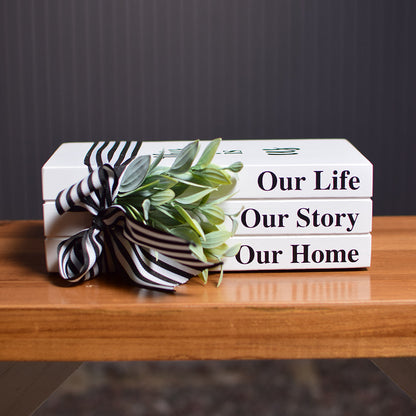 This is Us/ OUR Life, Story, Home White