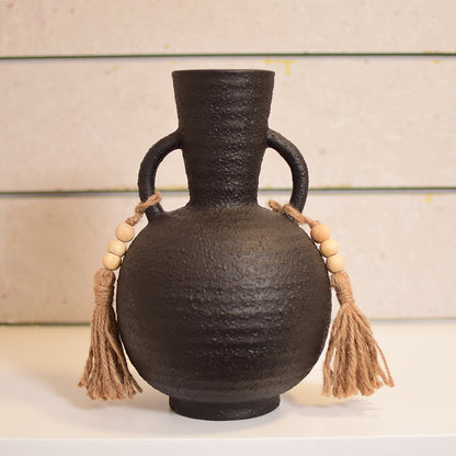 Black round vase