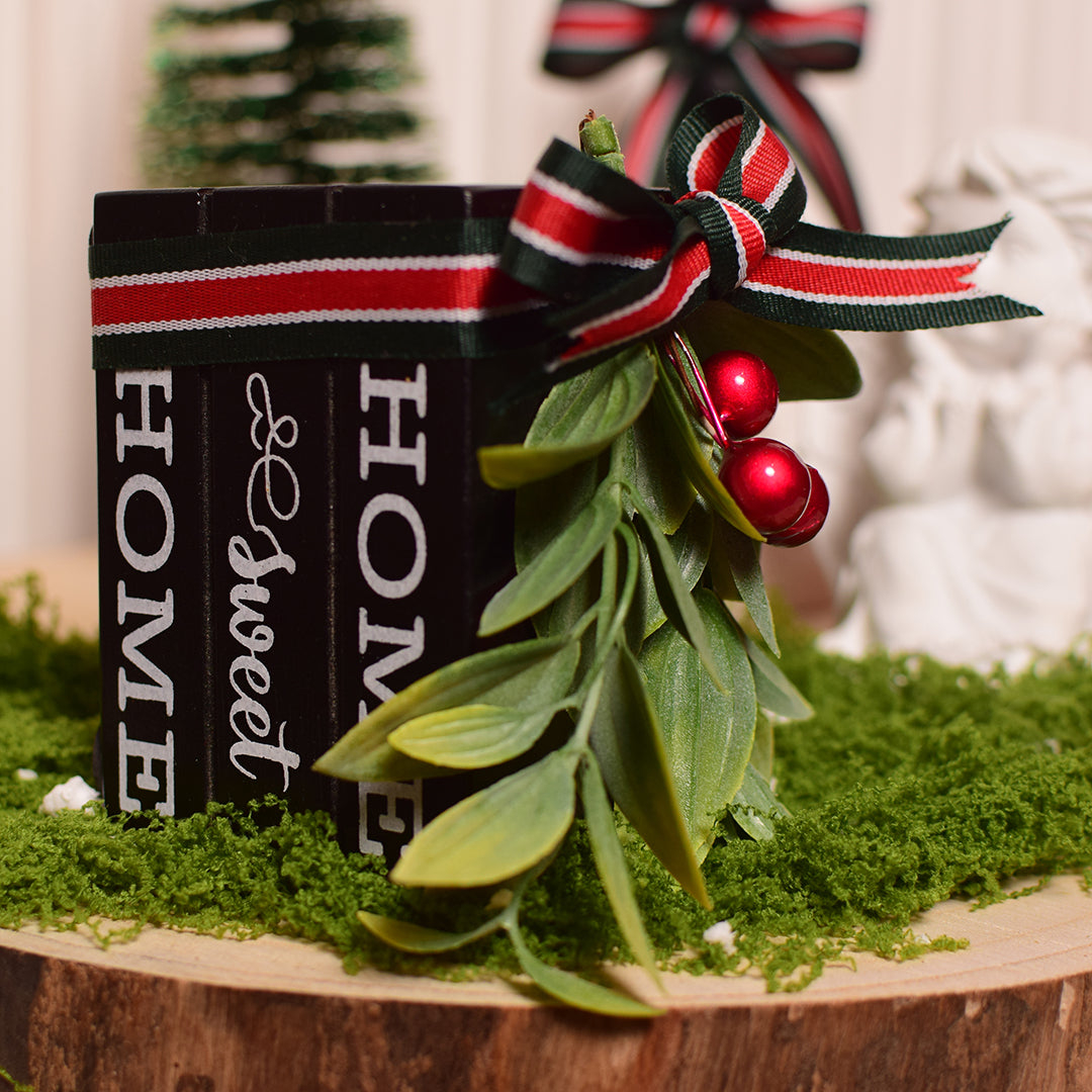 Mini Home sweet Home chrisymas bookstack